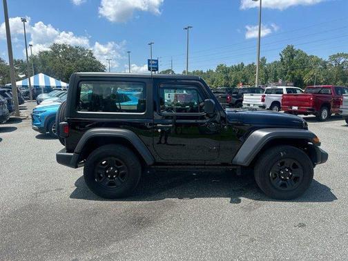 2023 Jeep Wrangler Sport