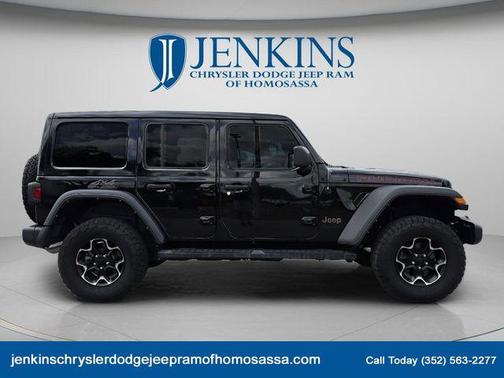 Black Clearcoat 2023 Jeep Wrangler Rubicon