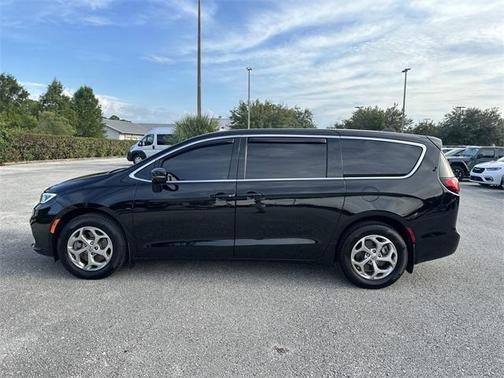 2024 Chrysler Pacifica Limited