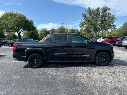 2024 Chevrolet Silverado EV WT