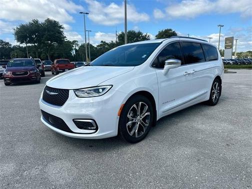 2024 Chrysler Pacifica Pinnacle