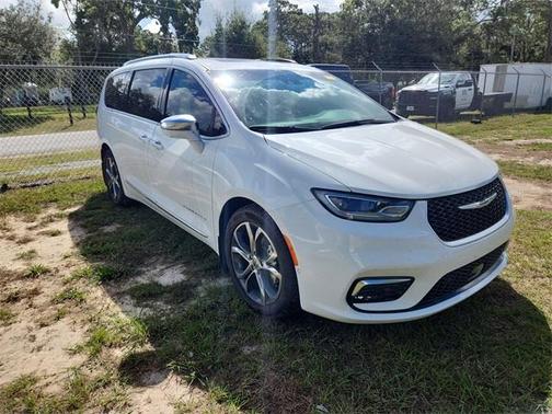 2024 Chrysler Pacifica Pinnacle