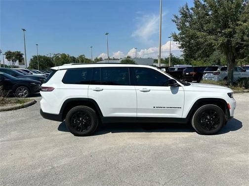 2024 Jeep Grand Cherokee L Altitude X 4x2