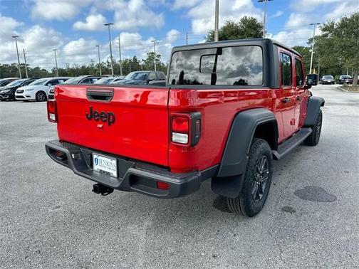 2025 Jeep Gladiator Sport