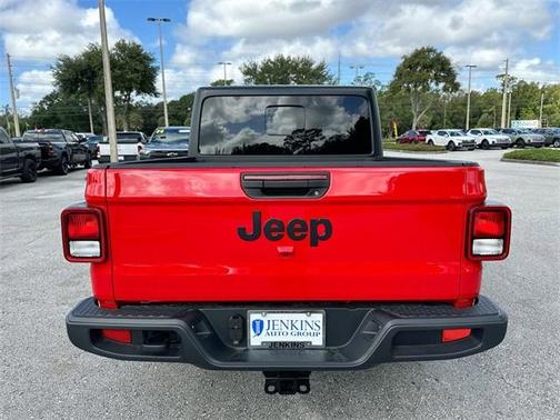 2025 Jeep Gladiator Sport