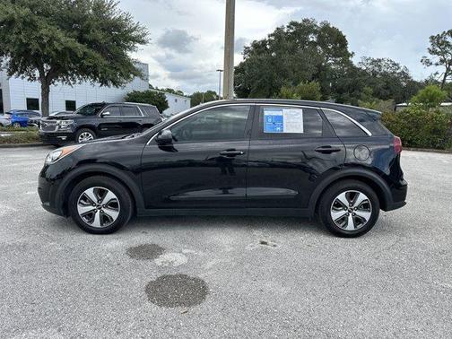 2017 Kia Niro FE