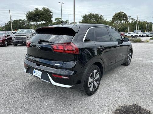 2017 Kia Niro FE