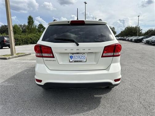 2019 Dodge Journey SE