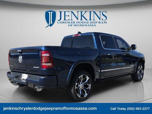 Patriot Blue Pearlcoat 2021 RAM 1500 Limited