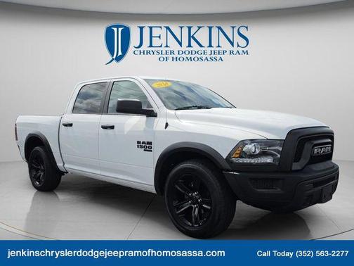 Bright White Clearcoat 2024 RAM 1500 Classic SLT