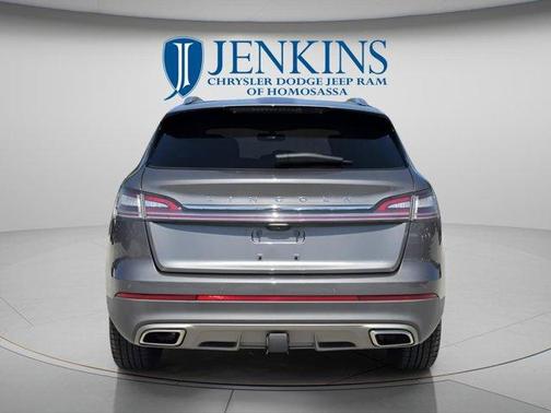 Gray Metallic 2022 Lincoln Nautilus Reserve