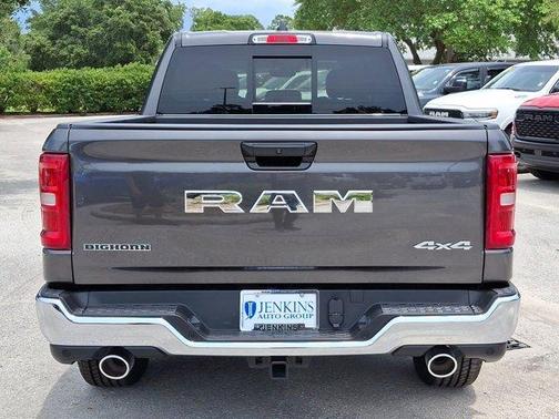 2025 RAM 1500 Big Horn/Lone Star