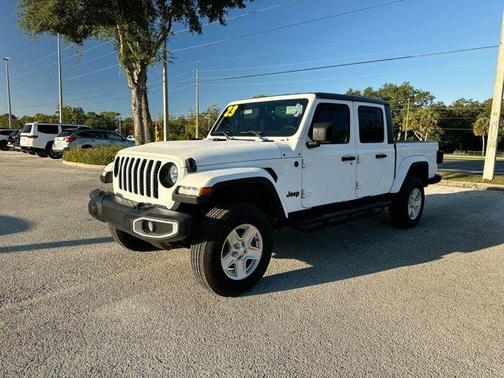 2023 Jeep Gladiator Sport