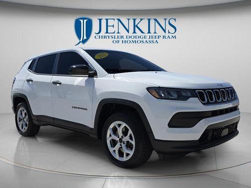 Bright White Clearcoat 2025 Jeep Compass Sport