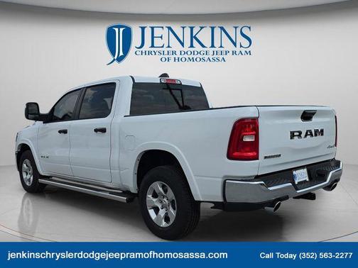 Bright White Clearcoat 2026 RAM 1500 Big Horn/Lone Star