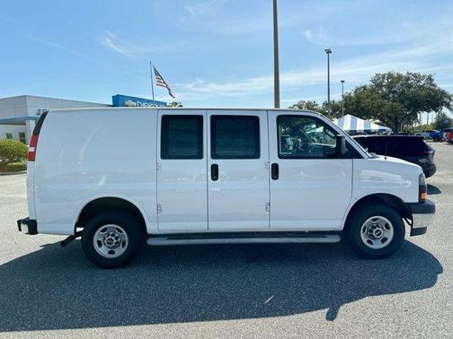 2024 GMC Savana 2500 Work Van