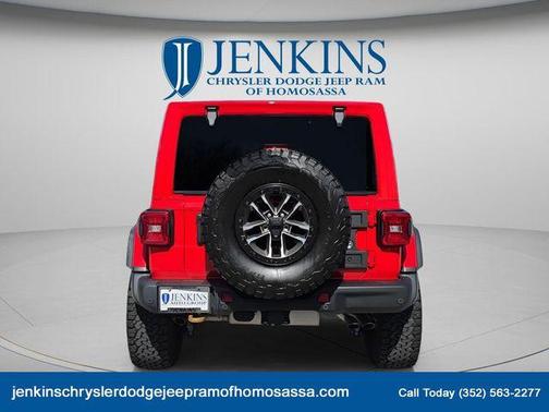 Firecracker Red Clearcoat 2024 Jeep Wrangler Rubicon 392