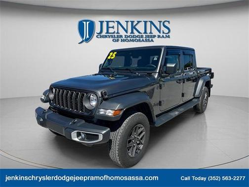 2025 Jeep Gladiator Sport