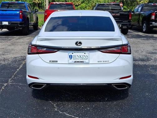 2023 Lexus ES 350 F Sport