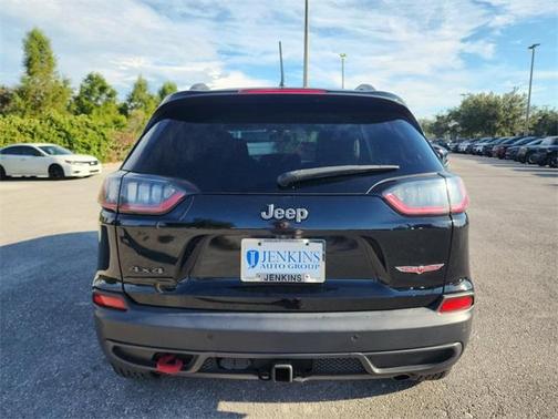 2020 Jeep Cherokee Trailhawk