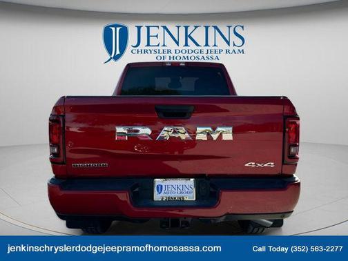 Molten Red Pearlcoat 2026 RAM 2500 Big Horn