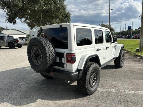 2025 Jeep Wrangler Rubicon 392