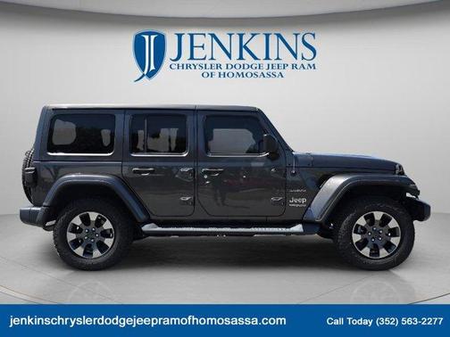 Granite Crystal Clearcoat Metallic 2020 Jeep Wrangler Unlimited Sahara