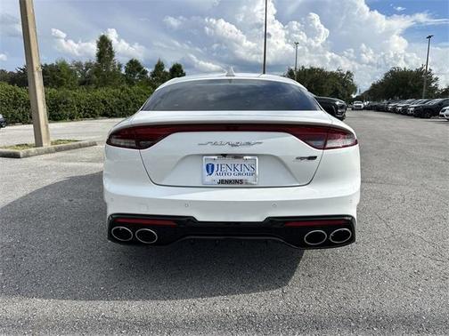 2022 Kia Stinger GT-Line