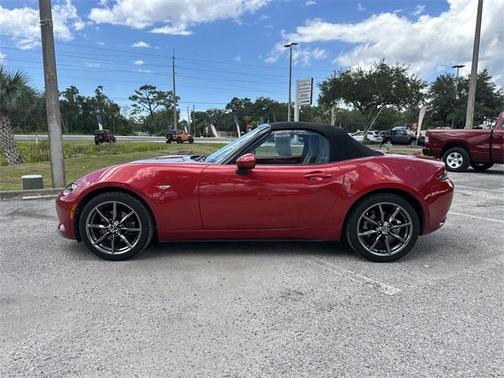 2016 Mazda MX-5 Miata Grand Touring