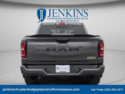 Granite Crystal Clearcoat Metallic 2026 RAM 1500 Big Horn/Lone Star
