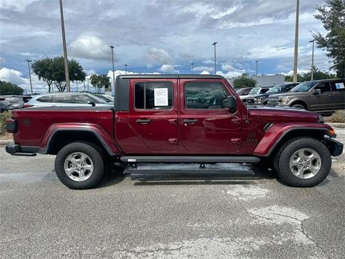 2021 Jeep Gladiator Sport