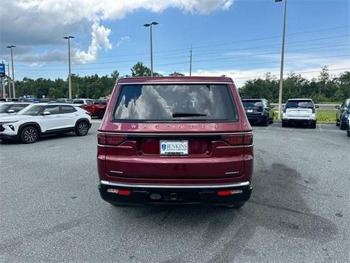 2022 Jeep Wagoneer Series II