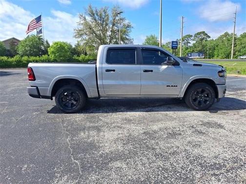 2025 RAM 1500 Big Horn Crew Cab 4x4 57' Box