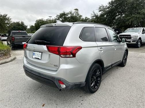 2019 Mitsubishi Outlander 