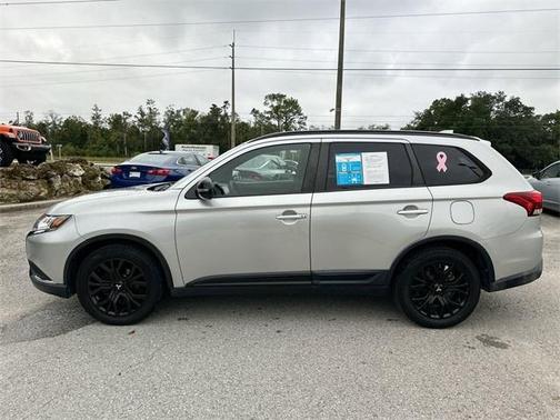 2019 Mitsubishi Outlander 