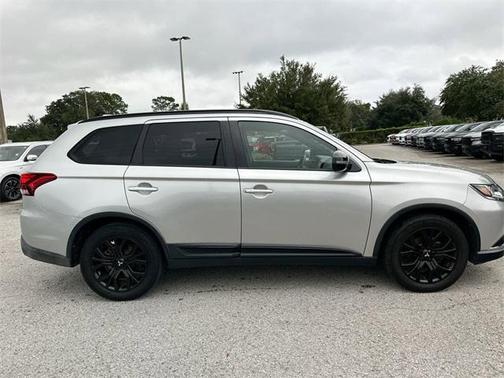 2019 Mitsubishi Outlander 