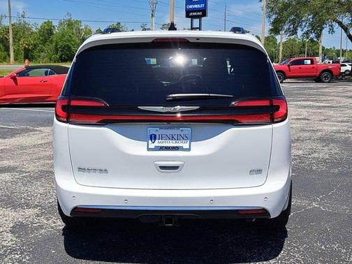 2024 Chrysler Pacifica Pinnacle