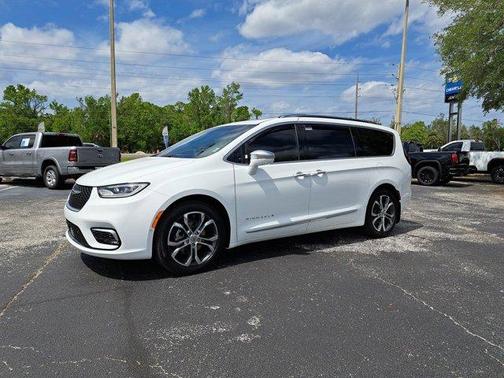 2024 Chrysler Pacifica Pinnacle