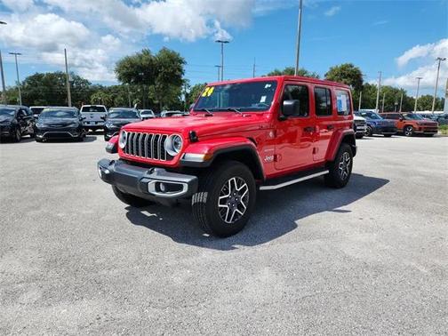 2024 Jeep Wrangler 4-Door Sahara 4x4