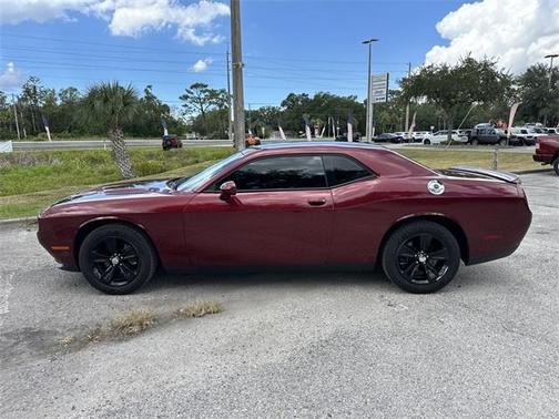 2021 Dodge Challenger SXT
