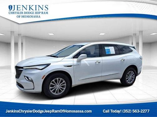 2023 Buick Enclave Essence