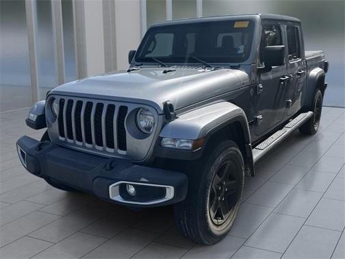 2021 Jeep Gladiator Sport