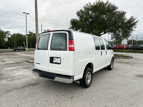 2023 Chevrolet Express 2500 Work Van
