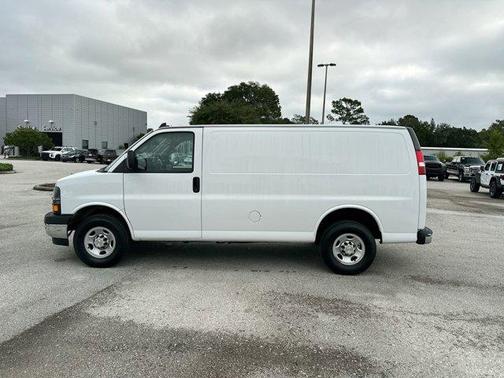 2023 Chevrolet Express 2500 Work Van