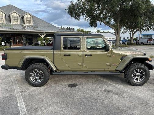 2025 Jeep Gladiator Mojave