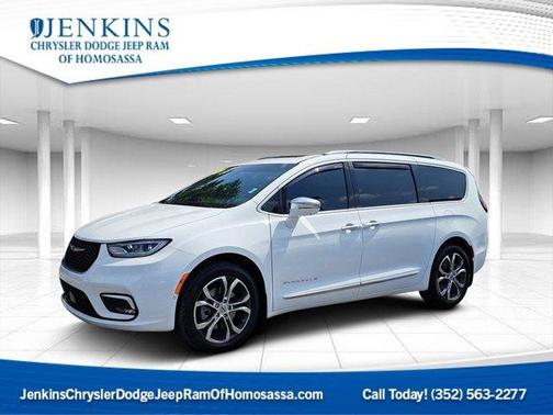 2024 Chrysler Pacifica Pinnacle