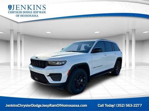 2025 Jeep Grand Cherokee Laredo