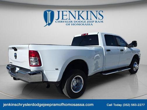 Bright White Clearcoat 2024 RAM 3500 Big Horn