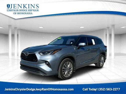 2023 Toyota Highlander L