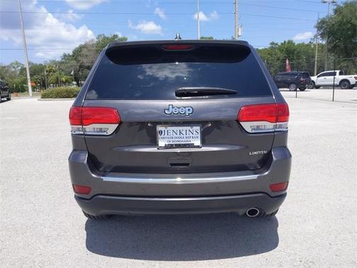 Photo 4 of 35 of 2019 Jeep Grand Cherokee Limited